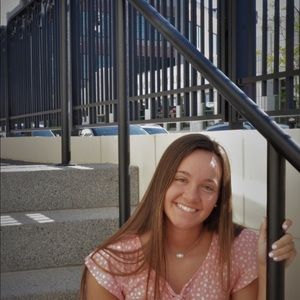 Meet your Posher, Madison